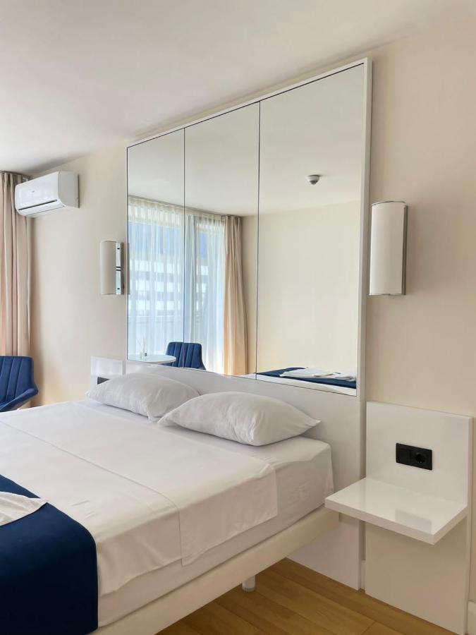 Orbi city batumi aparthotel Esterno foto