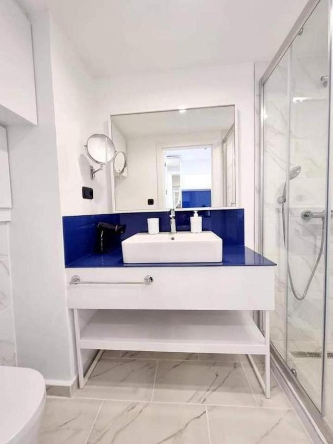 Orbi city batumi aparthotel Esterno foto