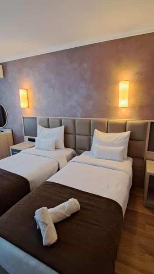Orbi city batumi aparthotel Esterno foto