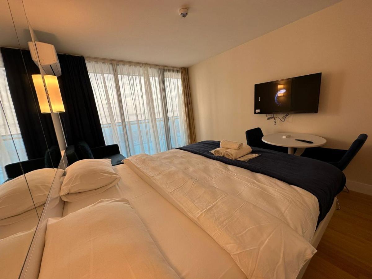 Orbi city batumi aparthotel Esterno foto